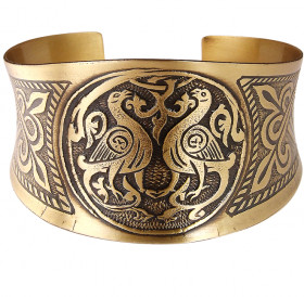 Concave bracelet "Suzdal pigeons"