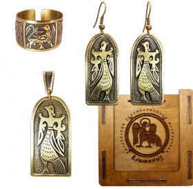 Jewelry set "Virgo Bird" in a gift box.