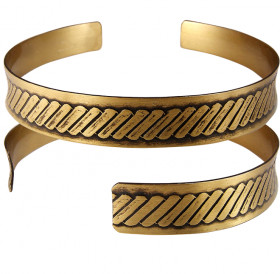 Concave bracelet "Plowed field"