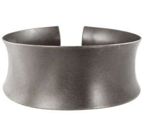 Wide concave bracelet