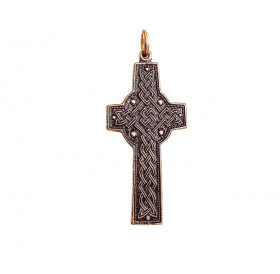 Cross with a four-belt braid