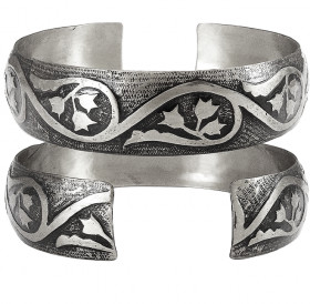 Bracelet "Lilies of the valley"