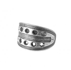 Novgorod lattice ring