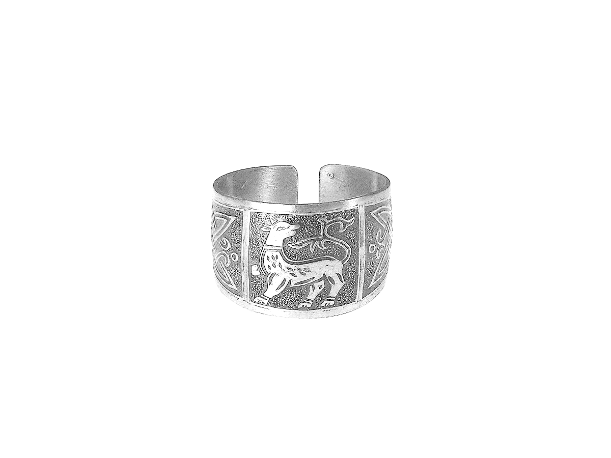 Ring "The Beast with a Thriving Tail"