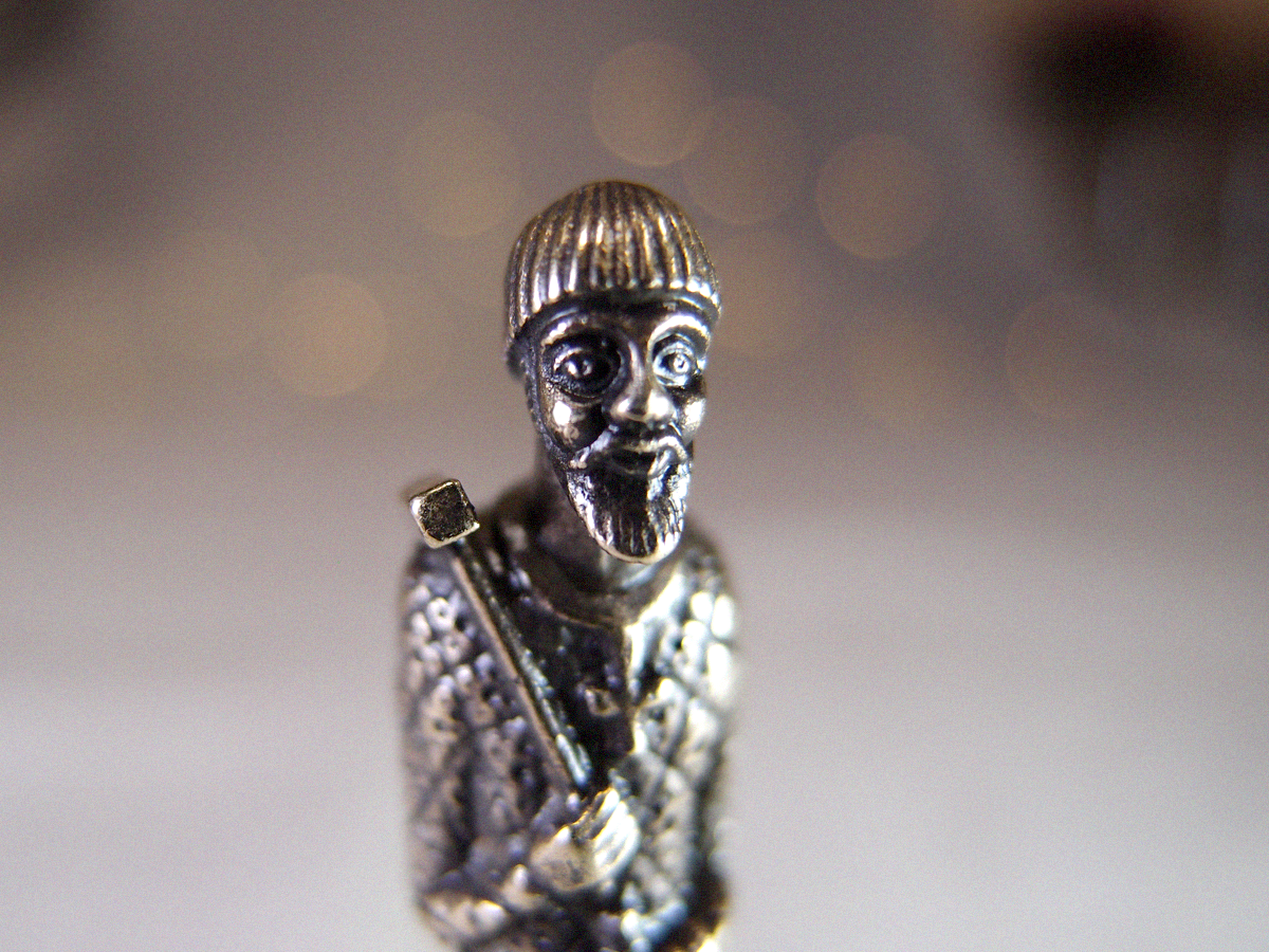 Statuette "Master Abraham"