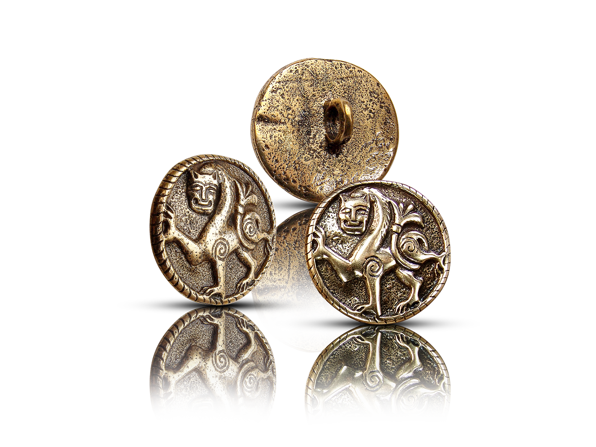 Set of buttons "Novgorod lion". 4 things.