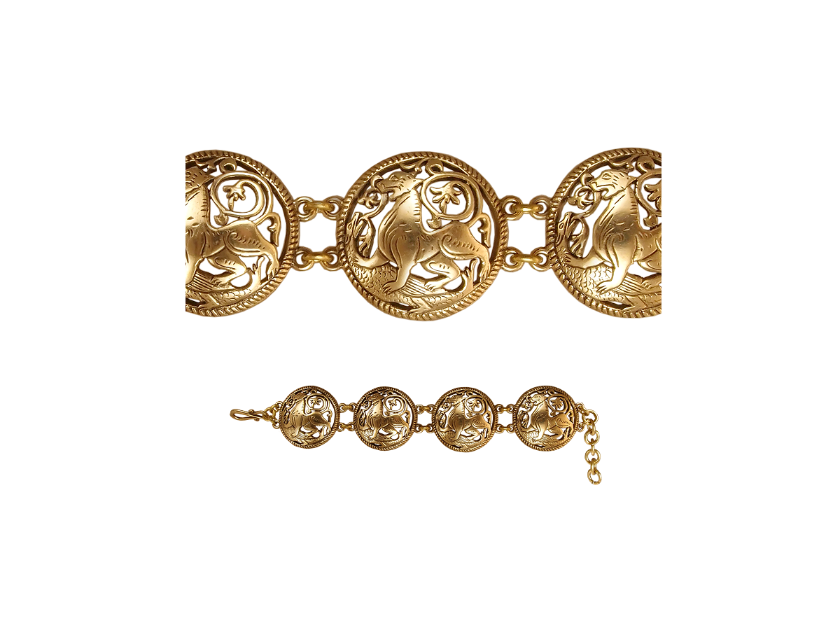 Slotted bracelet "Suzdal lion"