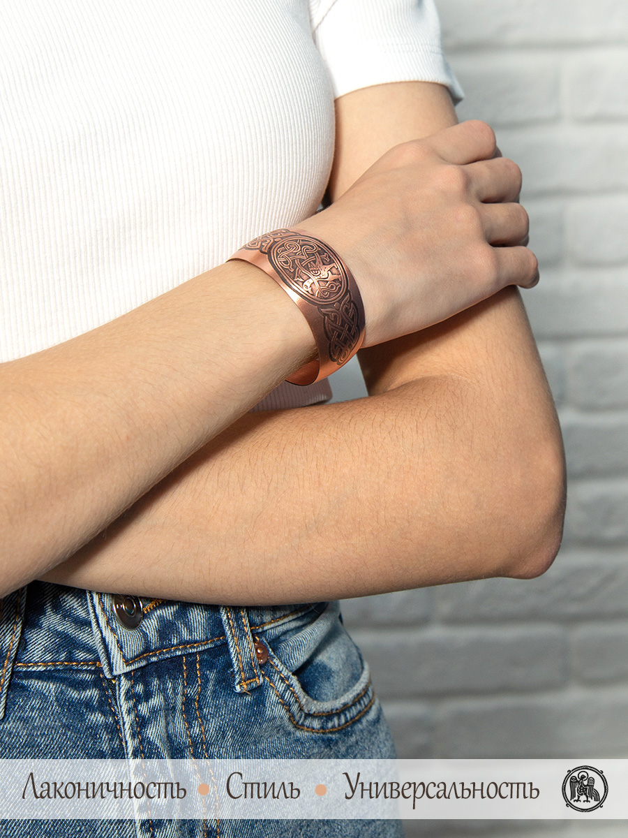 Bracelet "Peaceful bird with intertwined tail"