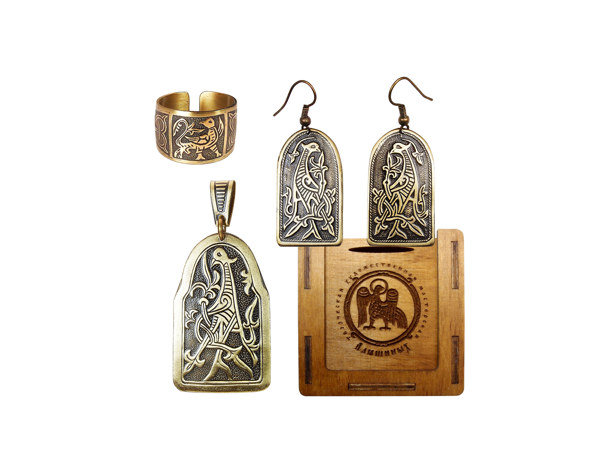 Jewelry set "Kiev bird" in a gift box.