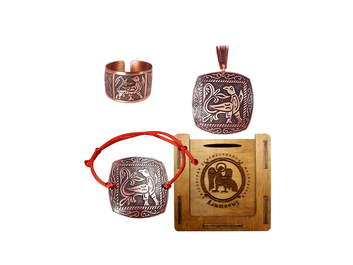 Jewelry set "Skylark" in a gift box.