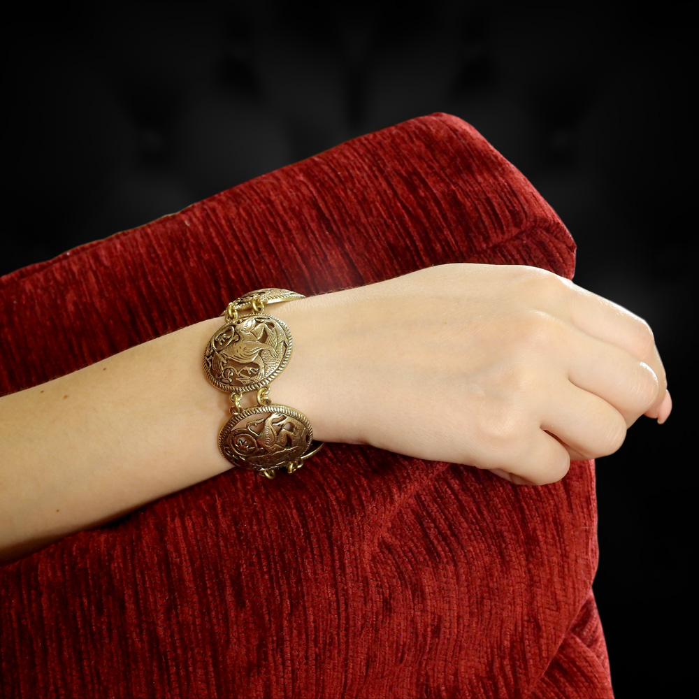 Slotted bracelet "Suzdal lion"