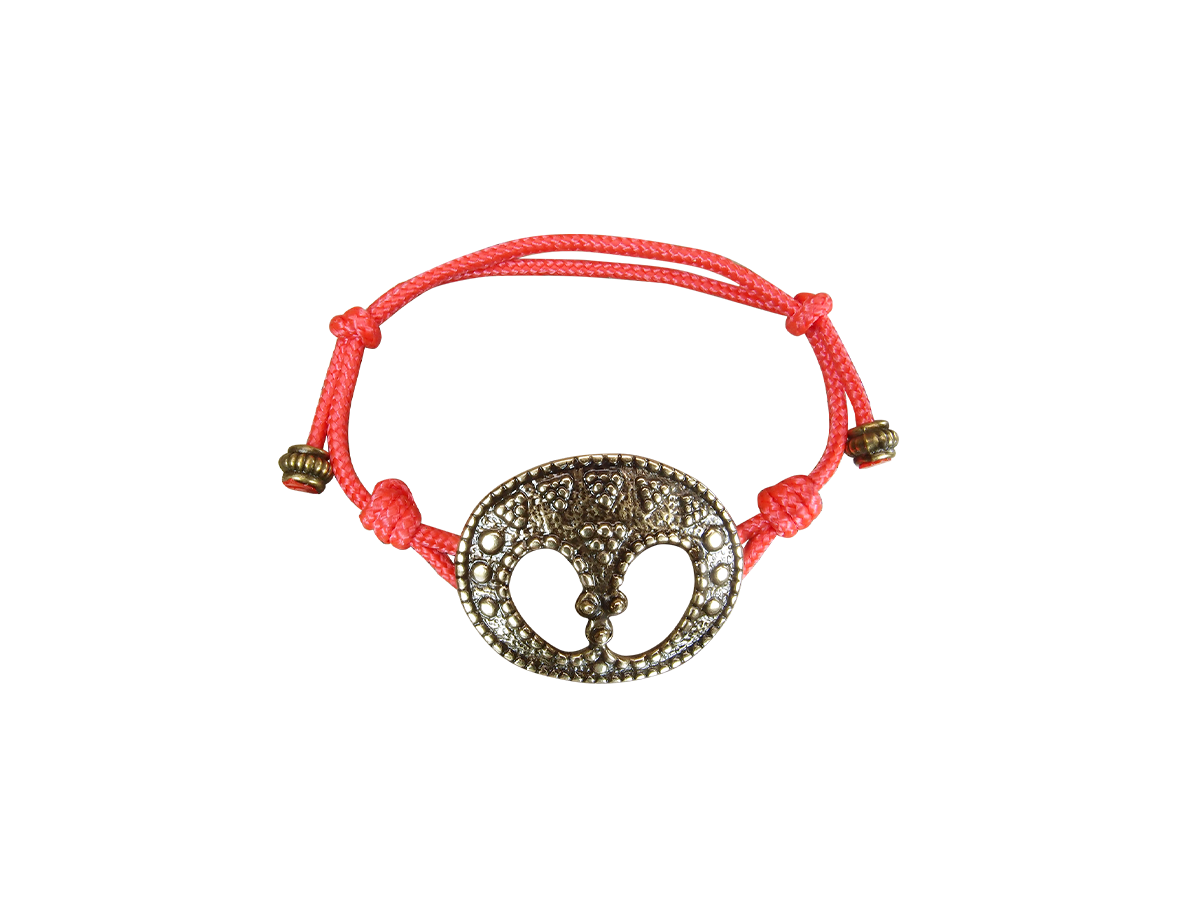 Bracelet-lace "Closed moon"