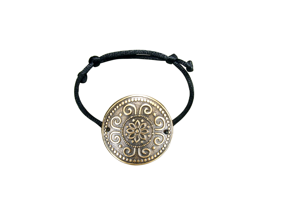 Bracelet-lace "Prosperity". Embossing
