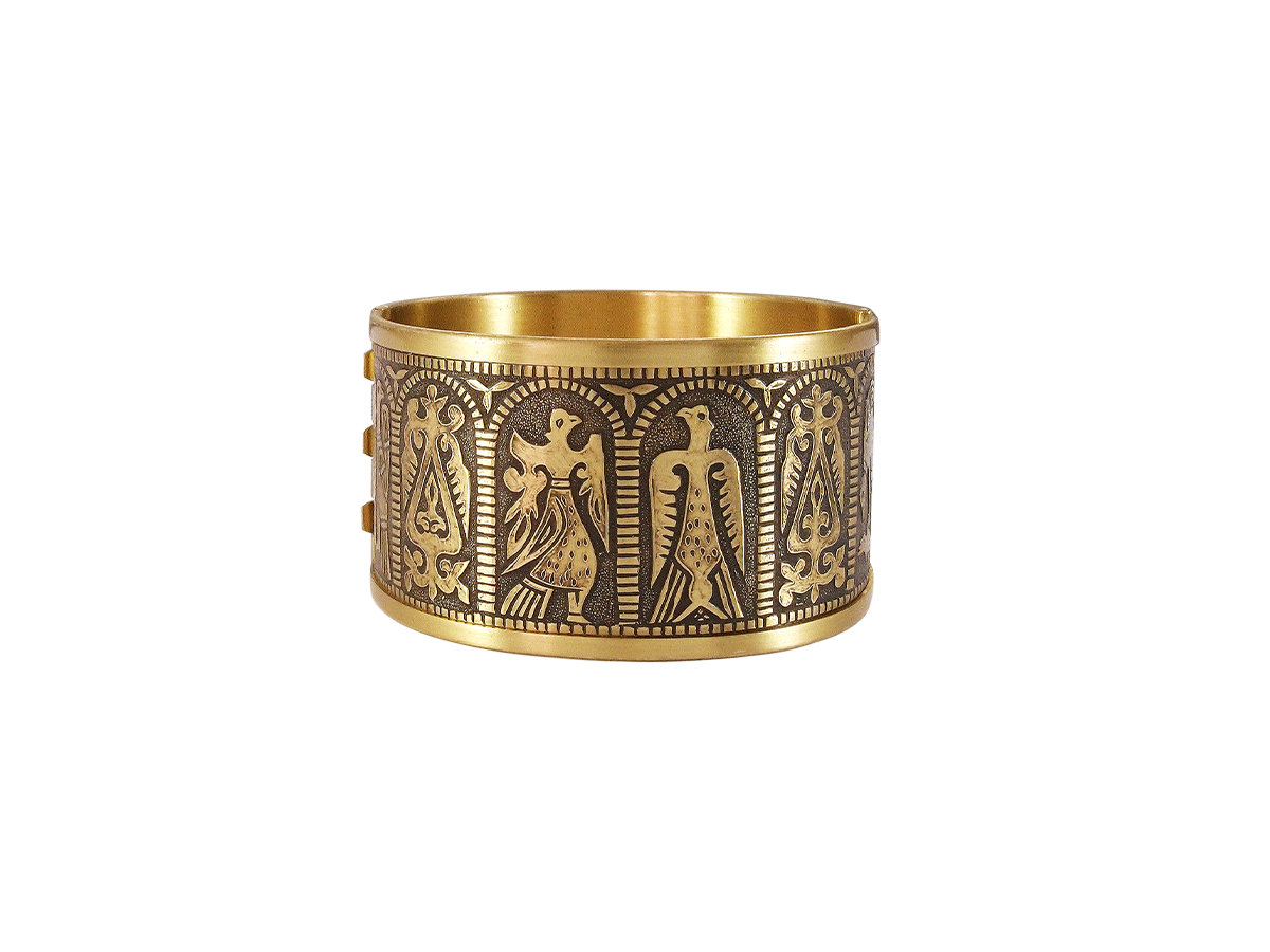 Three Hierarchical Bracelet