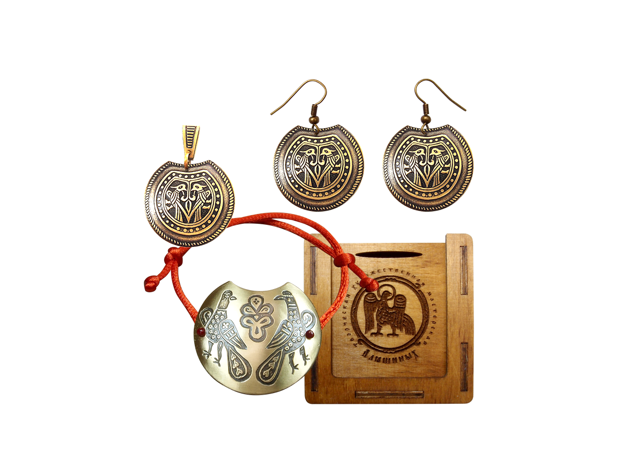 Jewelry set "Lovat" in a gift box.
