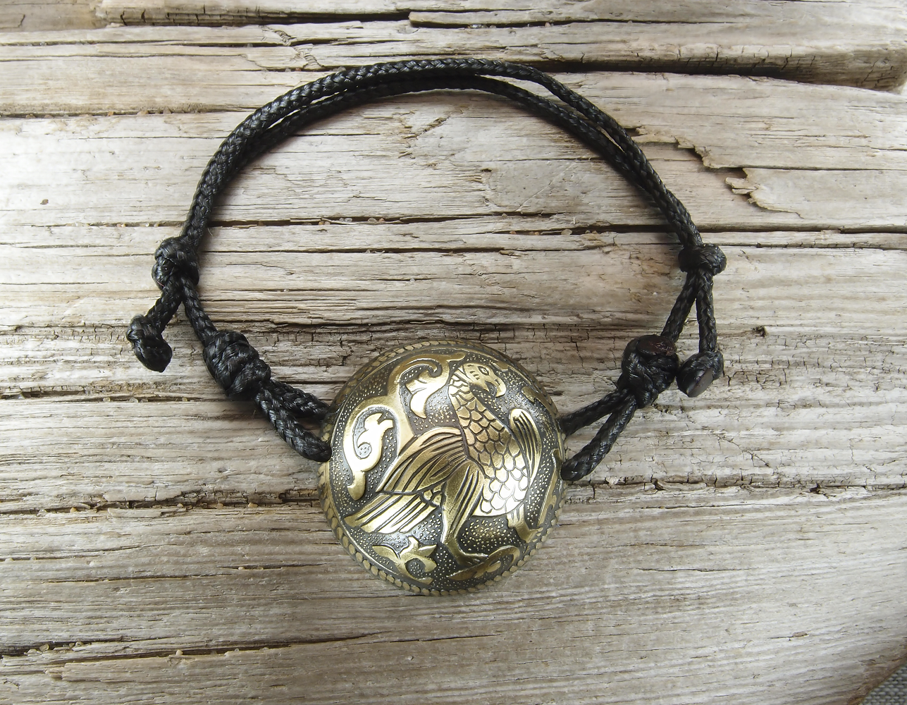 Spherical bracelet-cord "Suzdal bird"