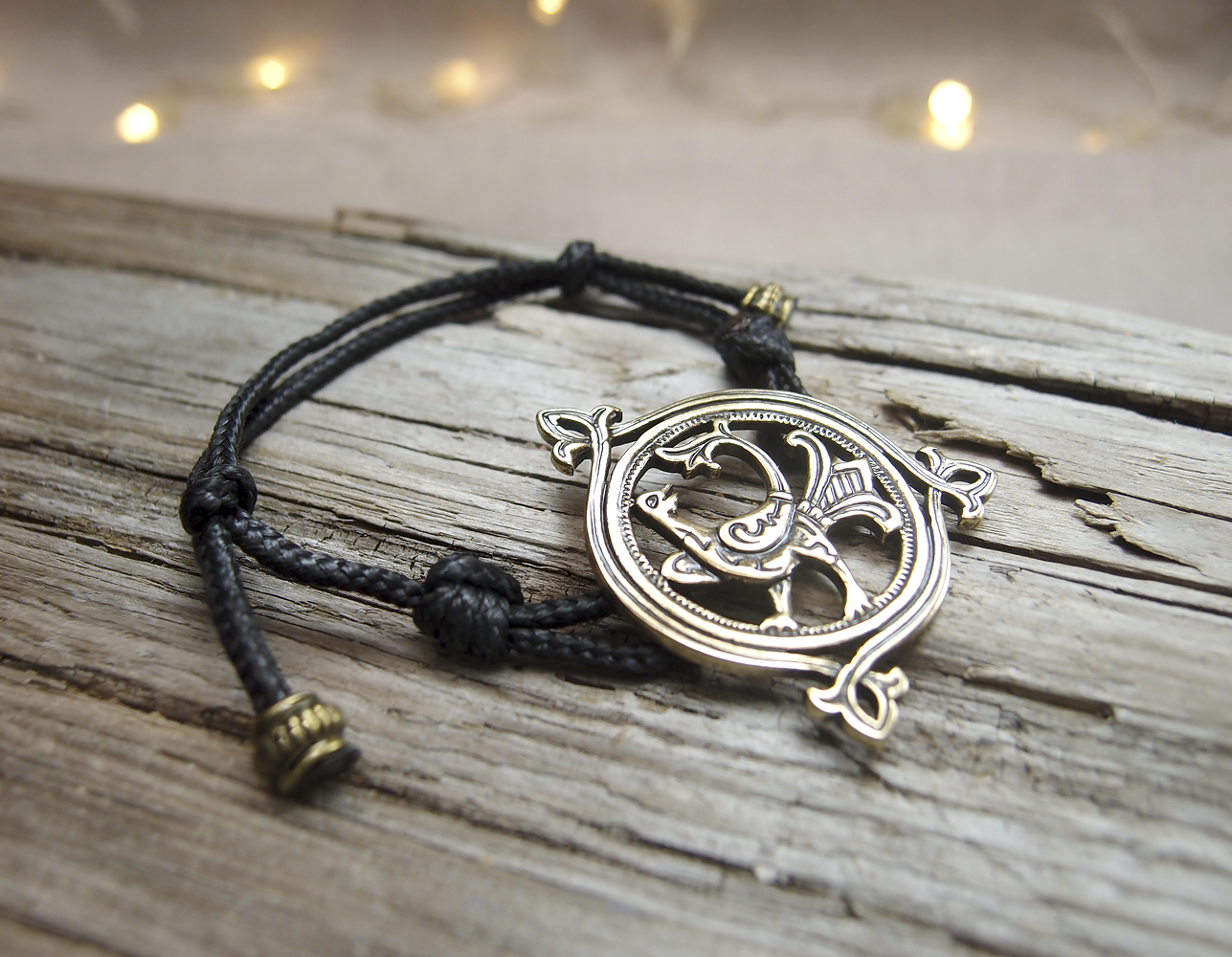 Bracelet-lace "Turtle-dove"