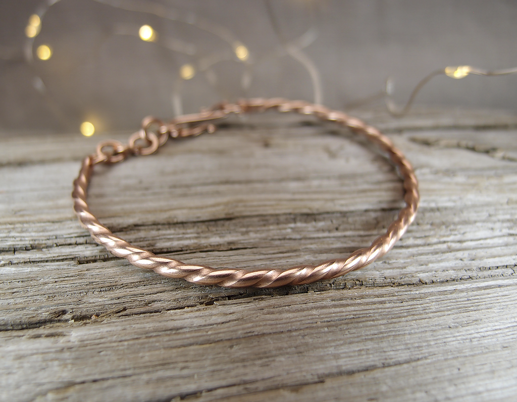 Twisted bracelet No. 2. Thickness 4 mm