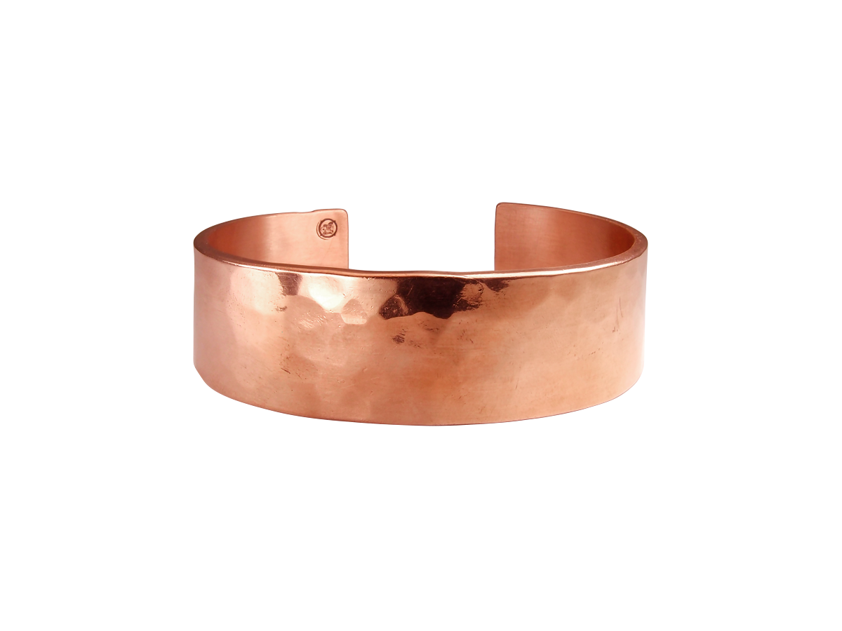 Concave forged bracelet "Save and Save" (text inside)