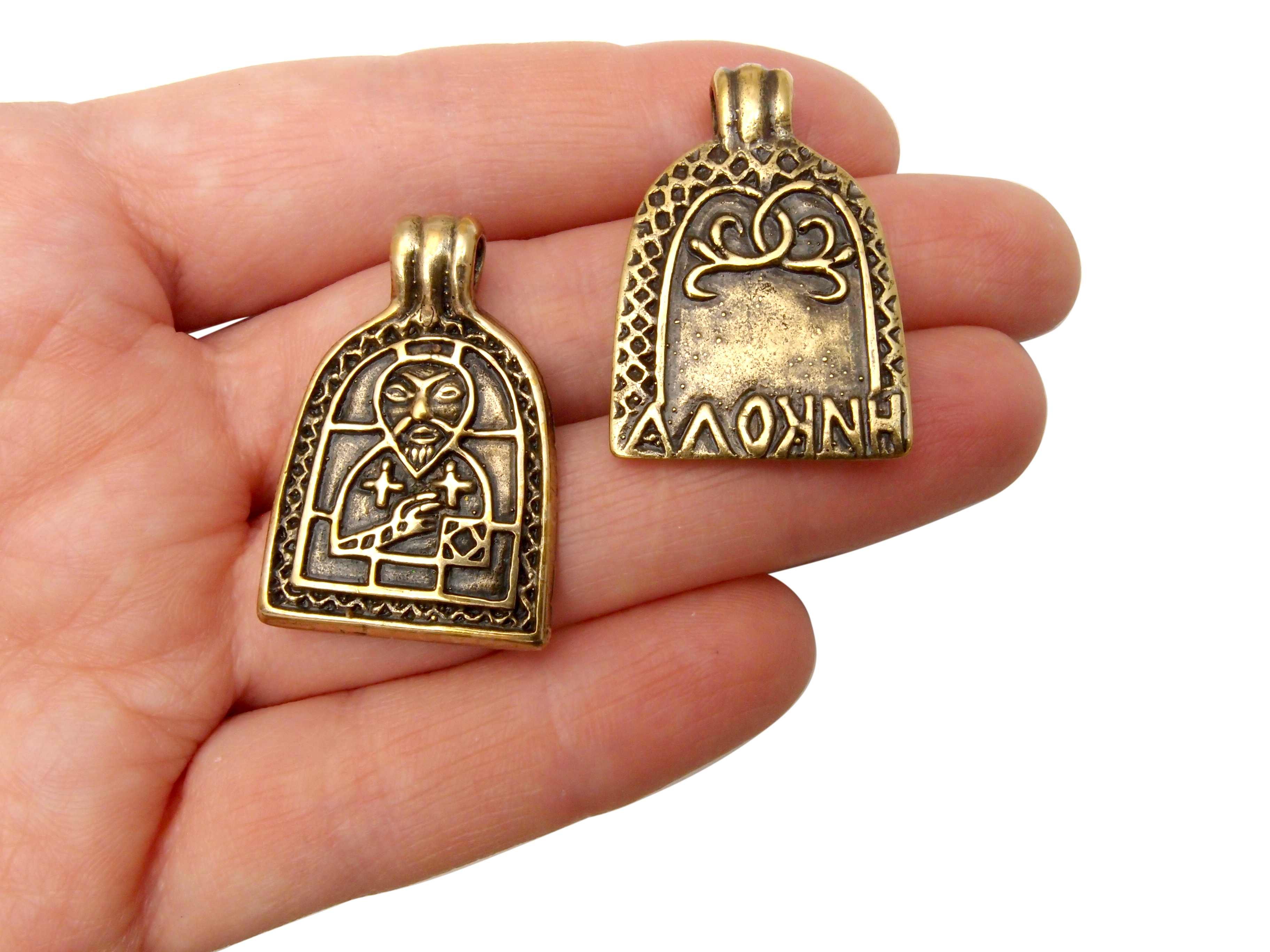 Pendant "St. Nicholas the Wonderworker"