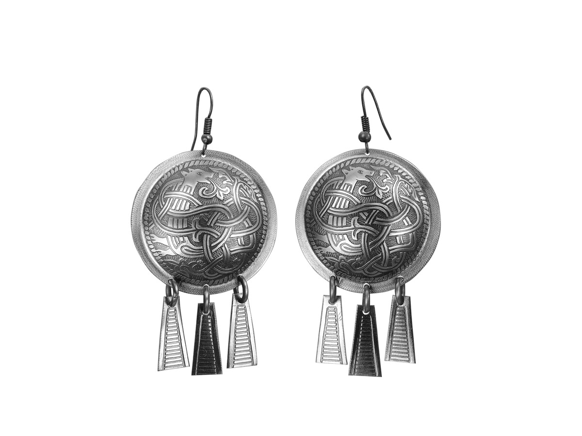 Noisy earrings "Unknown animal"