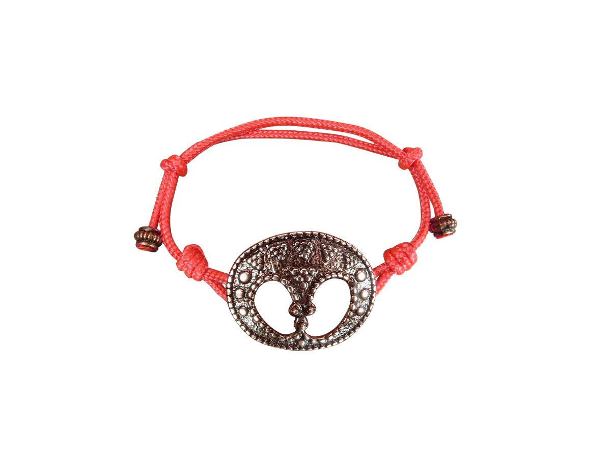 Bracelet-lace "Closed moon"