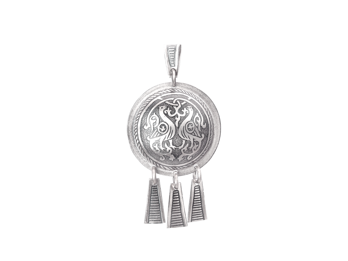 Noisy pendant "Suzdal pigeons"