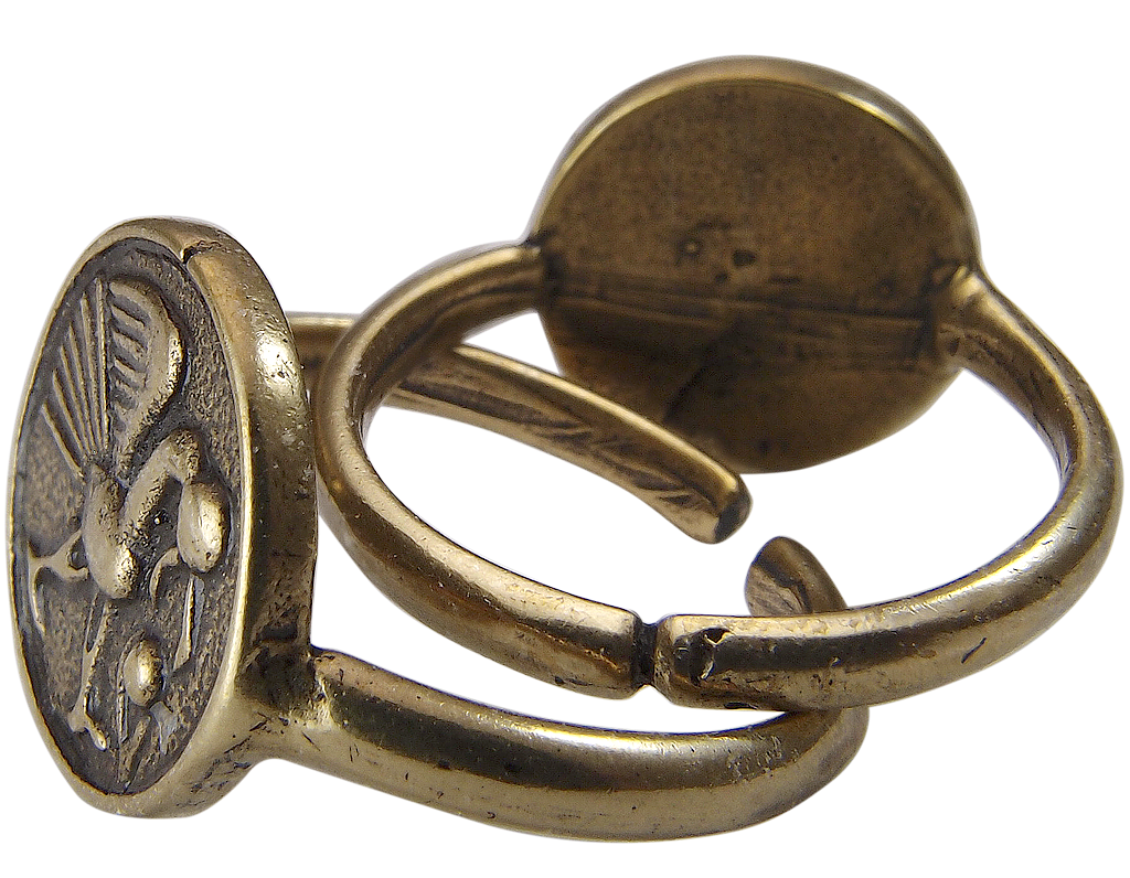 Ring "Bird with an egg"