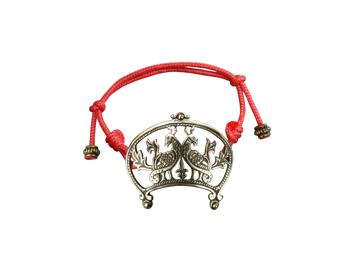 Bracelet-lace "Wide-horned moon with a pair of birds"