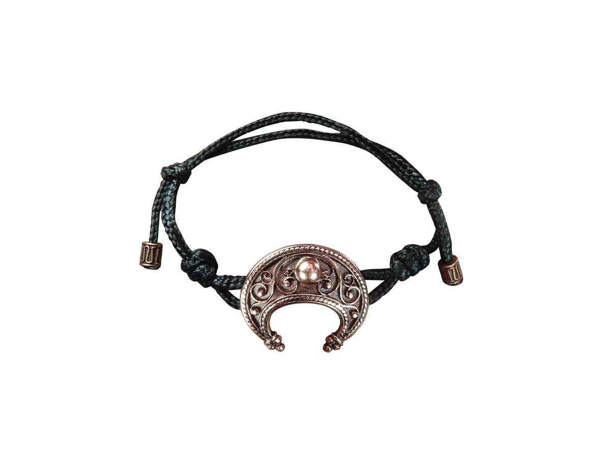Bracelet-lace "Young lady"