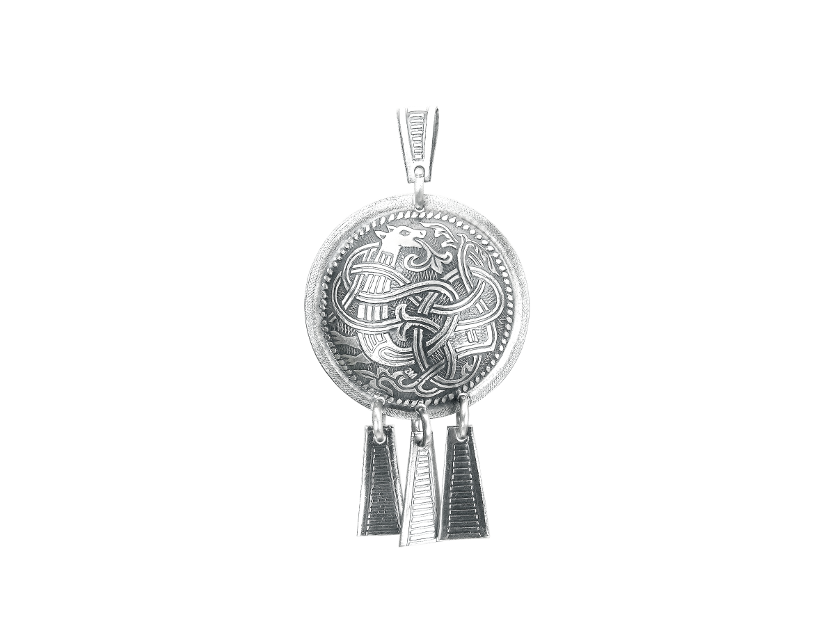 Noisy pendant "Unknown beast"