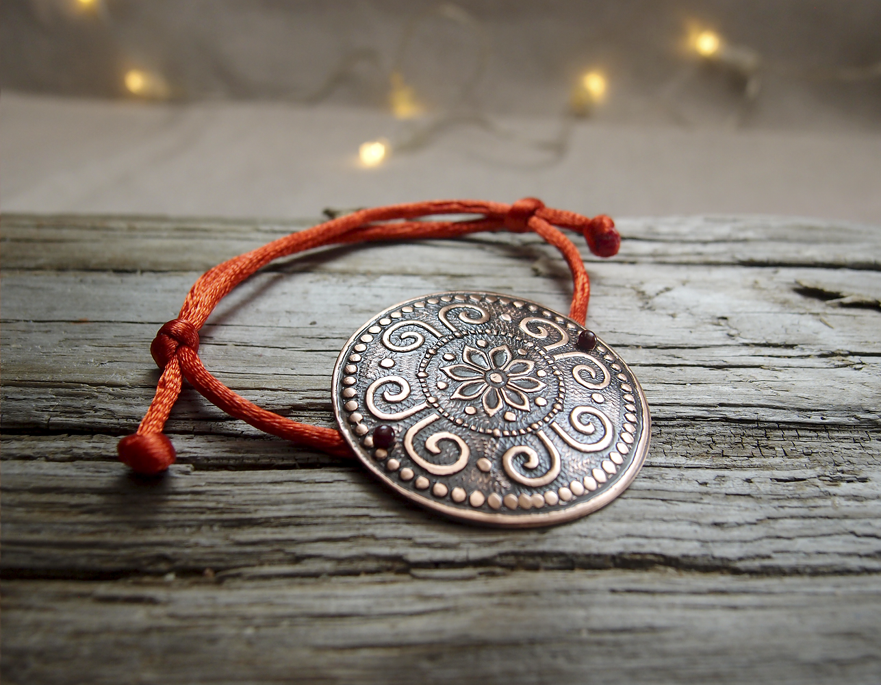 Bracelet-lace "Prosperity". Embossing