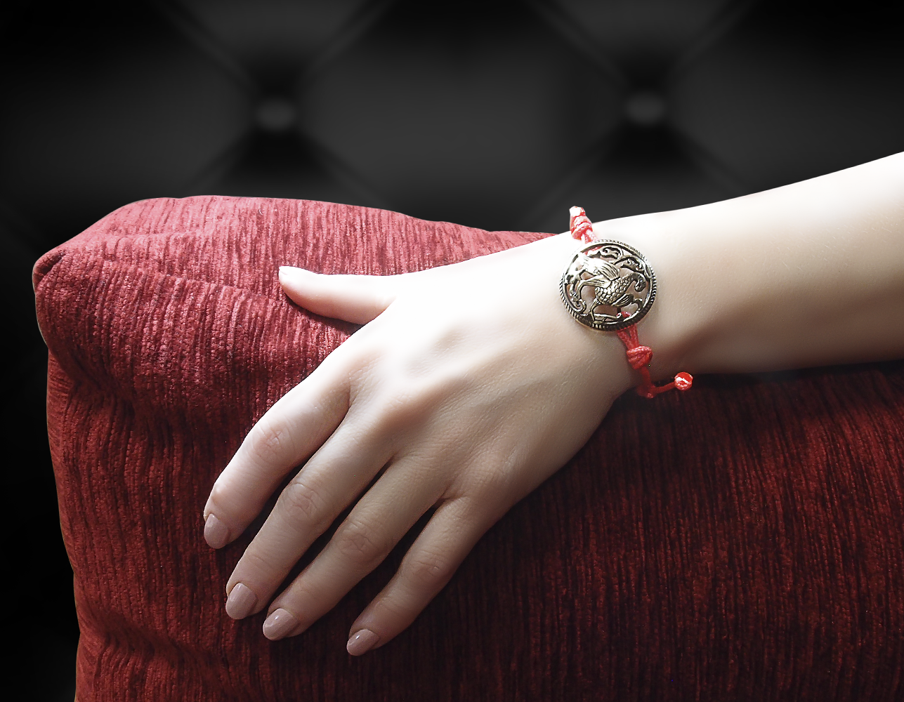 Bracelet-lace "Suzdal bird"