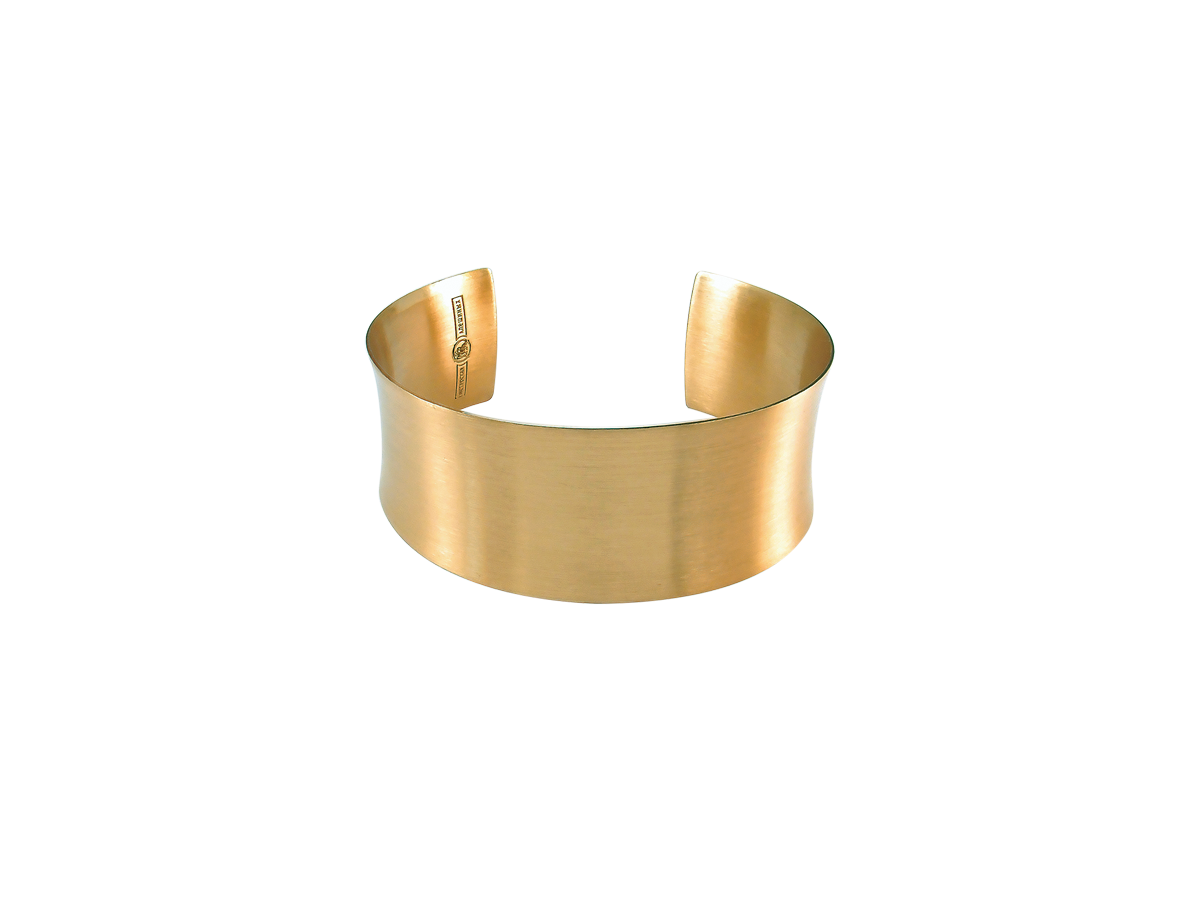Wide concave bracelet