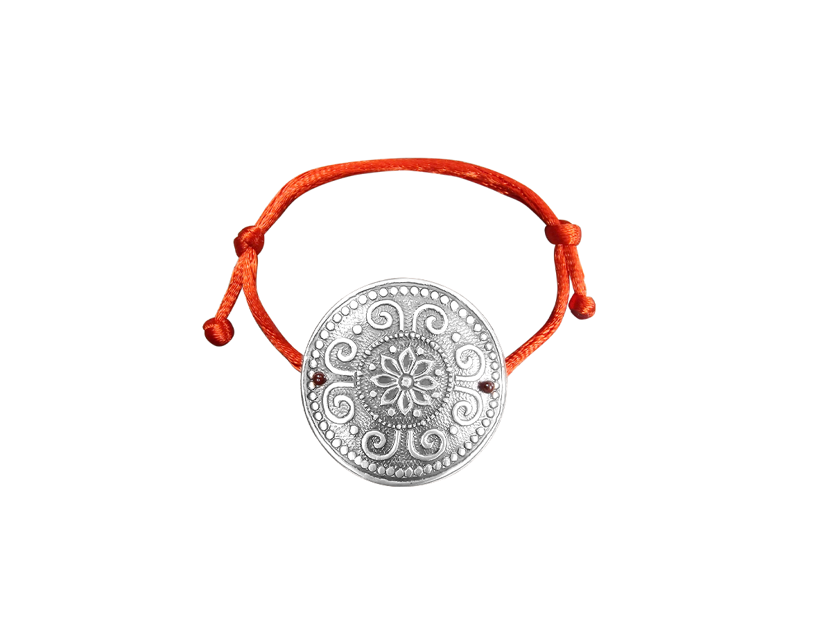 Bracelet-lace "Prosperity". Embossing